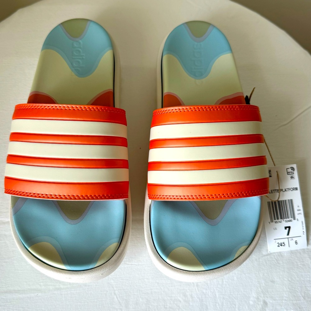 Adidas x Marimekko Adilette Platform Slide Women size 7 Blue, Orange, & White